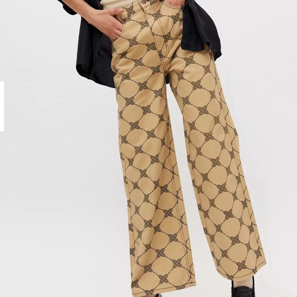 UO Urban Outfitters BDG High and Wide Jeans in Tennis Print // Size 26